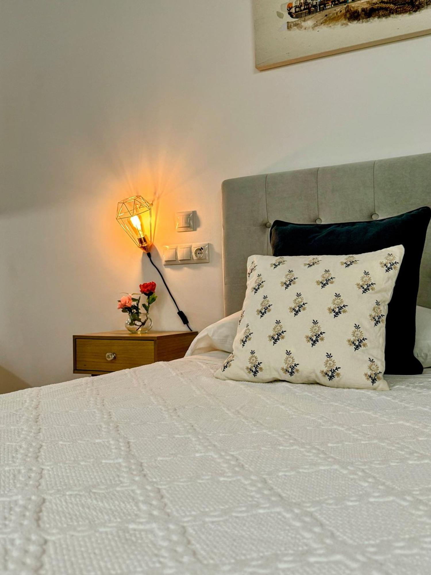 Loft Centre Santander Apartment Exterior photo